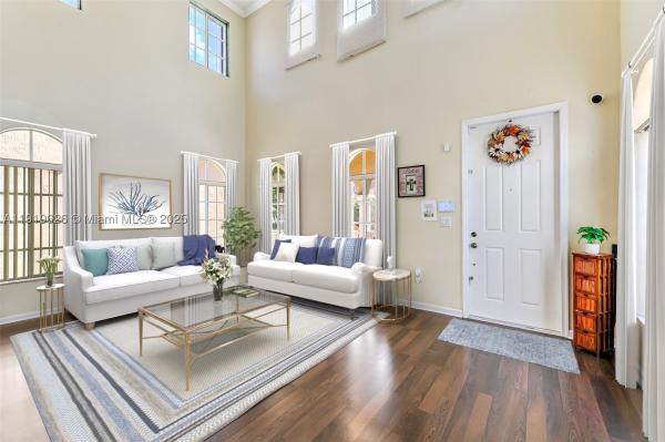 Mandarin Lakes, 13937 SW 278th St, Naranja, Florida 33032, image 2