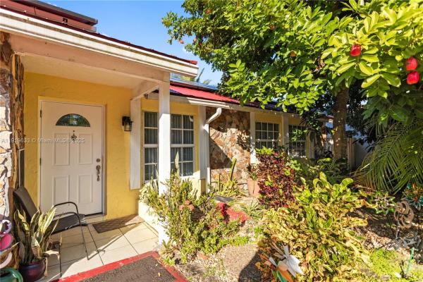 Burnham Woods, 8107 SW 19th St, North Lauderdale, Florida 33068, image 2