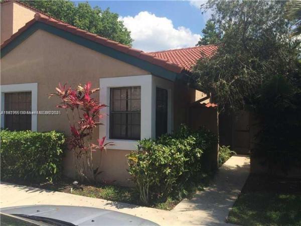 Lakeview Courts At Jacaranda, 9269 W Sunrise Blvd, Plantation, Florida 33322, image 1