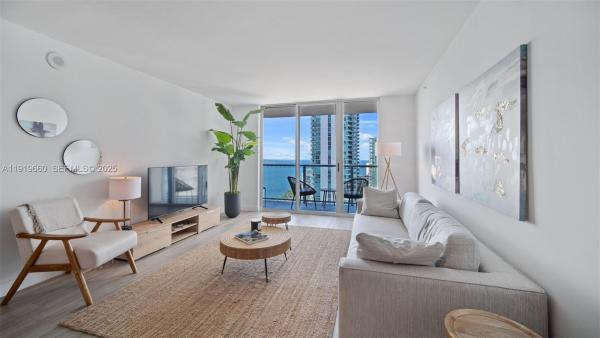 The Mark On Brickell, 1155 Brickell Bay Dr #2203, Miami, Florida 33131, image 1