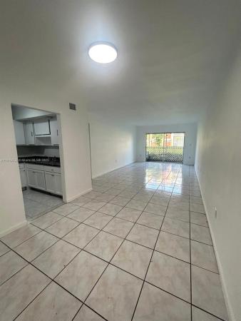 Royal Point, 3600 NW 21st St #101, Lauderdale Lakes, Florida 33311, image 3