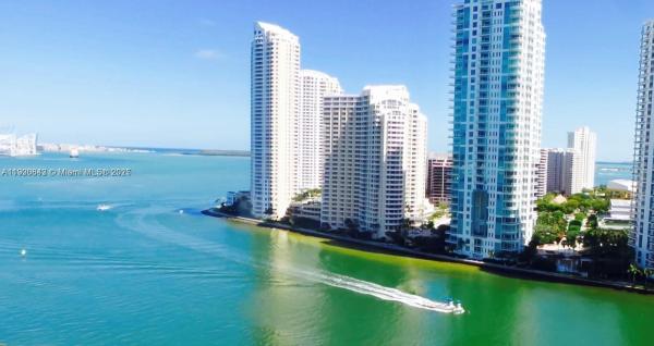 Met 1, 300 S Biscayne Blvd #T-1814, Miami, Florida 33131, image 1