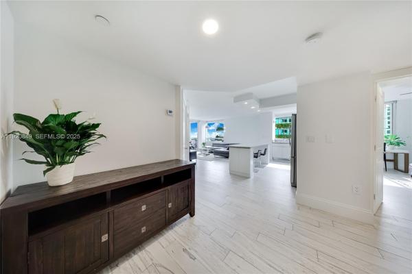 The Waverly At South Beach, 1330 West Ave #1414, Miami Beach, Florida 33139, image 2
