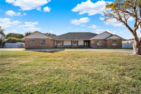 29472 SW 193rd Ct, Homestead, Florida 33030, image 1