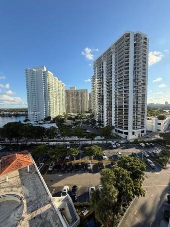 Waterview 1, 20505 E Country Club Dr #1036, Aventura, Florida 33180, image 2