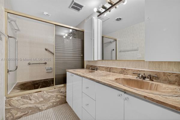 Admirals Port East, 2851 NE 183rd St #216E, Aventura, Florida 33160, image 2