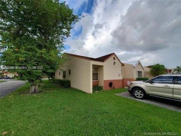 14927 SW 89th St #14927, Miami, Florida 33196, image 1