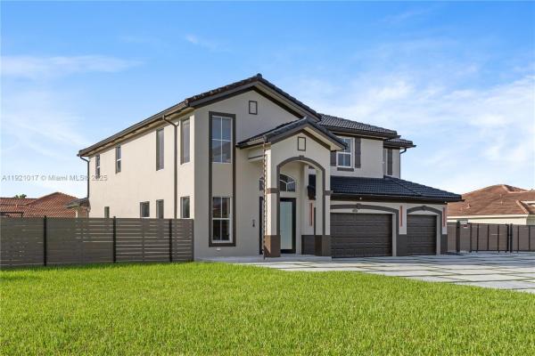 Estate Mansions, 12904 SW 222nd St, Goulds, Florida 33170, image 2