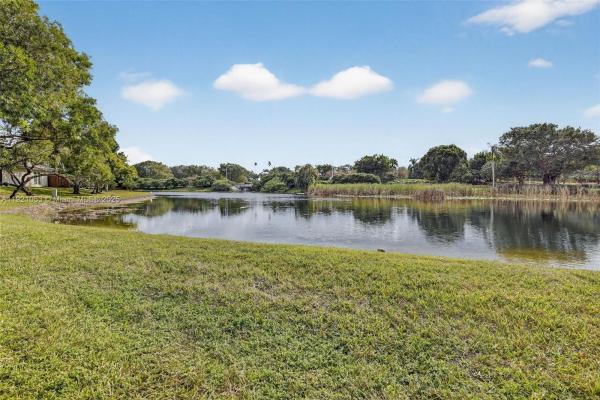 Patio Homes 1 At Country Isles, 2360 Dover, Weston, Florida 33326, image 2