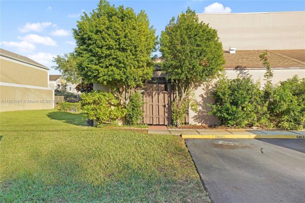 Flamingo Villas At Pembroke Lakes, 12393 NW 12th Ct, Pembroke Pines, Florida 33026, image 2