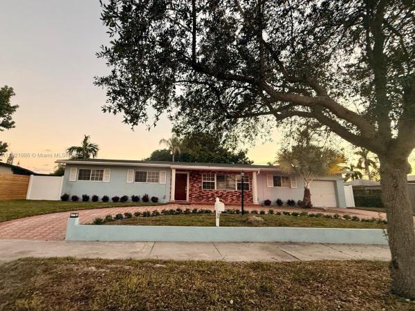 Whispering Pines Estates, 9400 SW 193rd Dr #9400, Cutler Bay, Florida 33157, image 1