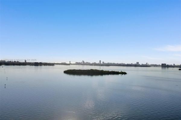 1800 NE 114th St #2105, Miami, Florida 33181, image 1