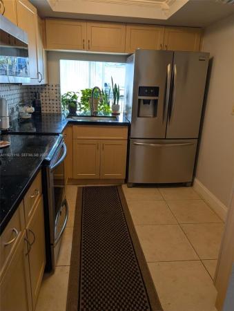 Versailles Gardens, 9401 SW 4th St #110, Fountainebleau, Florida 33174, image 2