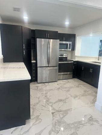 Welwyn Park, 2220 SW 67th Way, Miramar, Florida 33023, image 2