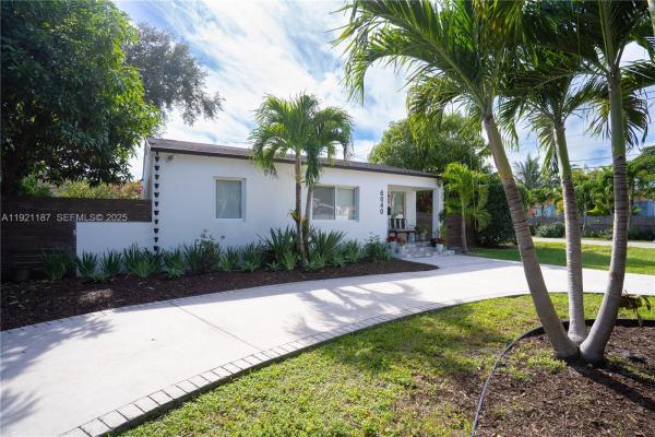 Coral Way Park, 6040 SW 22nd St, Coral Terrace, Florida 33155, image 3