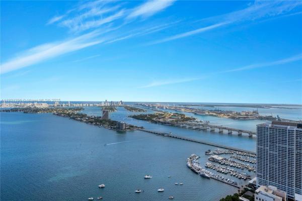 Quantum On The Bay, 1900 N Bayshore Dr #4902, Miami, Florida 33132, image 1