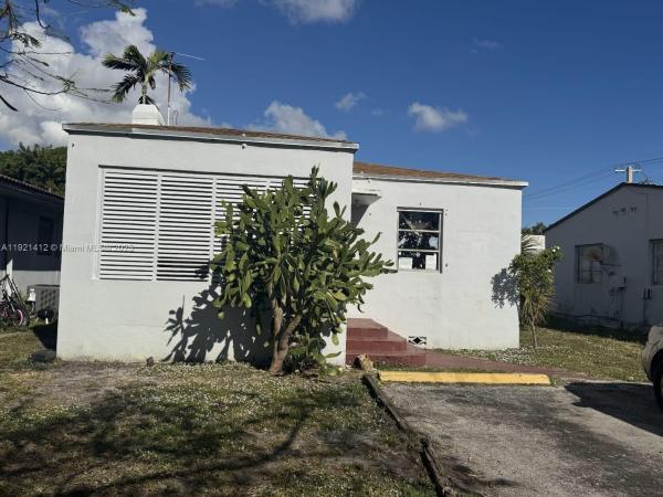 1911 Taylor St, Hollywood, Florida 33020, image 1