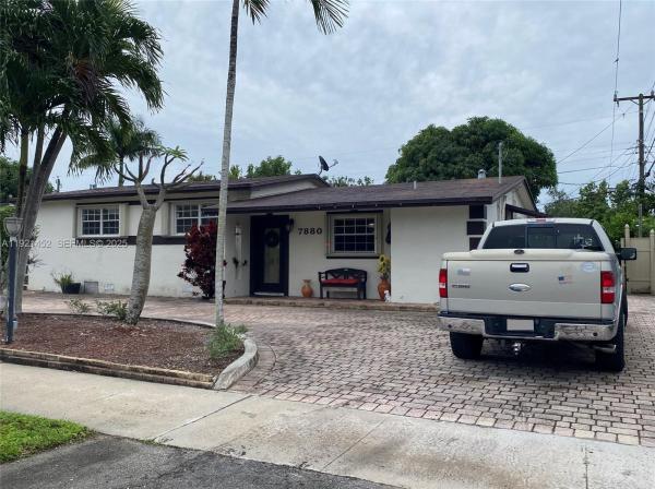 7880 SW 14th Ter, Miami, Florida 33144, image 1