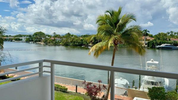 5600 Collins, 5600 Collins Ave #4H, Miami Beach, Florida 33140, image 1