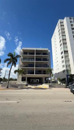 Belo Horizonte, 6445 Indian Creek Dr #B10, Miami Beach, Florida 33141, image 3