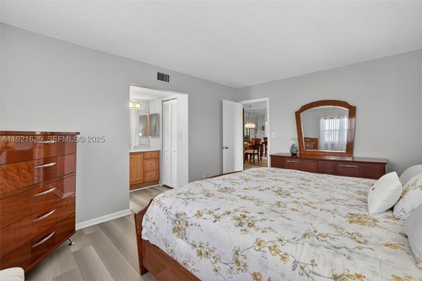 Oriole Golf & Tennis Club 1, 7817 Golf Circle Dr #301, Margate, Florida 33063, image 2
