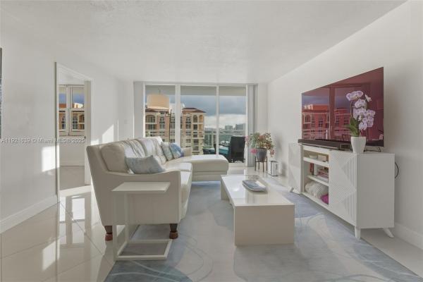 Parker Plaza Estates, 2030 S Ocean Dr #1810, Hallandale Beach, Florida 33009, image 1