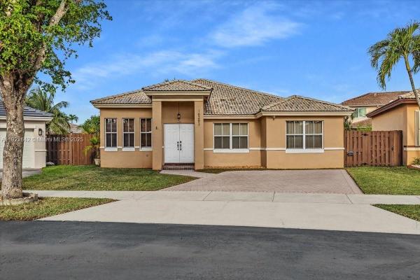 16283 SW 83rd St, Miami, Florida 33193, image 3