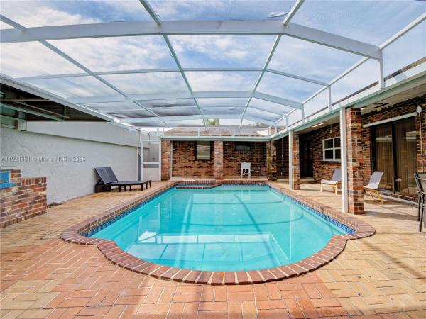 Hollywood Little Ranches, 2703 Adams St, Hollywood, Florida 33020, image 1