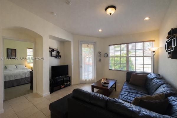 Sierra Bay, 1718 Carvelle Dr, Riviera Beach, Florida 33404, image 2