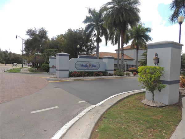 959 NE 37th Ave, Homestead, Florida 33033, image 1