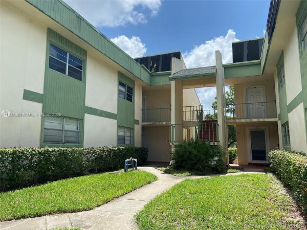 Ramblewood East, 4133 NW 88th Ave #204, Coral Springs, Florida 33065, image 2