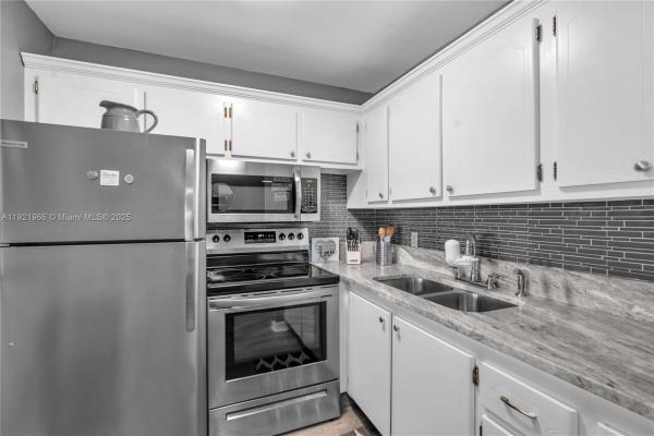 Durham, 244 Durham F, Deerfield Beach, Florida 33442, image 2