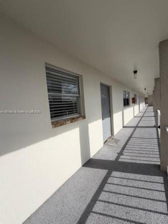 Sunrise Lakes 2, 8350 Sunrise Lakes Blvd #202, Sunrise, Florida 33322, image 2