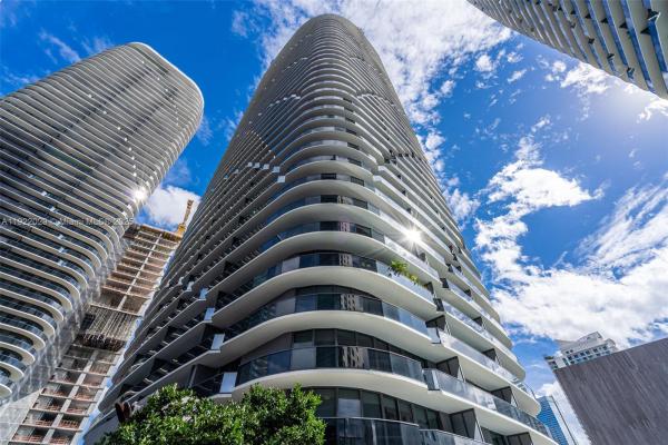 Brickell Heights West, 55 SW 9th St #1705, Miami, Florida 33130, image 1