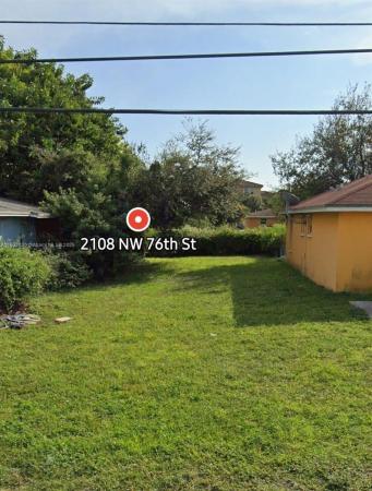 75th St Highlands,  #, Gladeview, Florida 33147, image 2