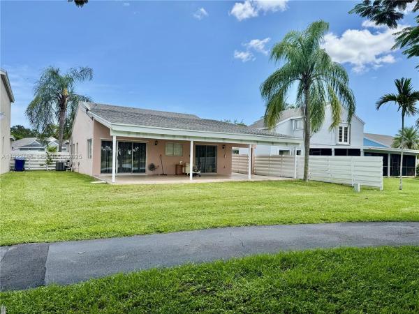 Lakeside At Country Walk, 14570 SW 145th Pl, Country Walk, Florida 33186, image 3