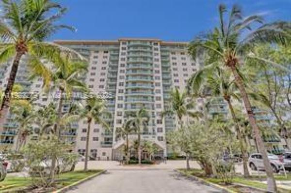 Oceanview A, 19390 Collins Ave #320, Sunny Isles Beach, Florida 33160, image 1