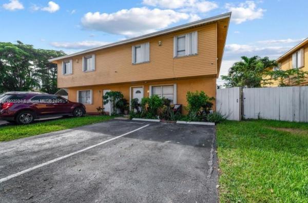 35 NE 12th Ave #35, Homestead, Florida 33030, image 1