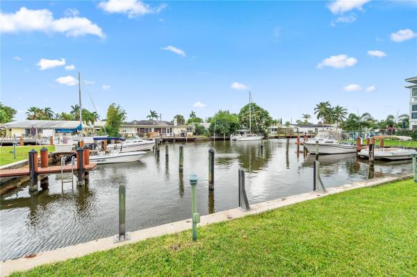 Rio Nuevo, 900 SW 12th St #206, Fort Lauderdale, Florida 33315, image 1