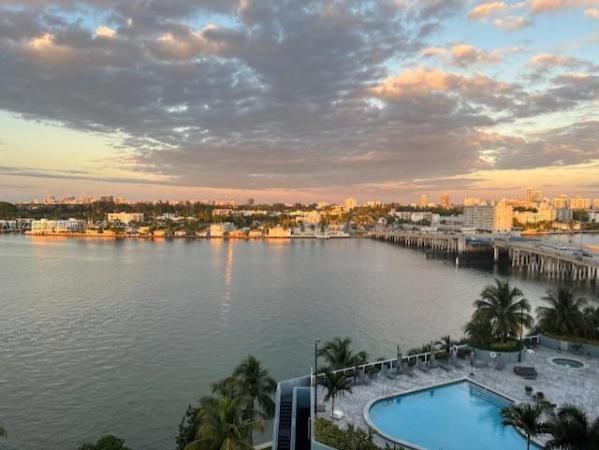 Kennedy House, 1865 79th Street Cswy #10C, North Bay Village, Florida 33141, image 1