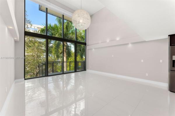 Terra Beachside, 6000 Collins Ave #330, Miami Beach, Florida 33140, image 1