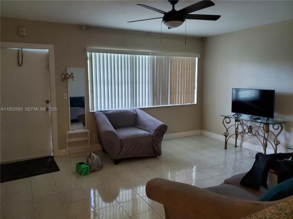 Seventeenth Green, 1450 Atlantic Shores Blvd #317, Hallandale Beach, Florida 33009, image 1