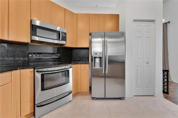 Ventanas At Homestead, 143 SE 22nd Ter, Homestead, Florida 33033, image 1