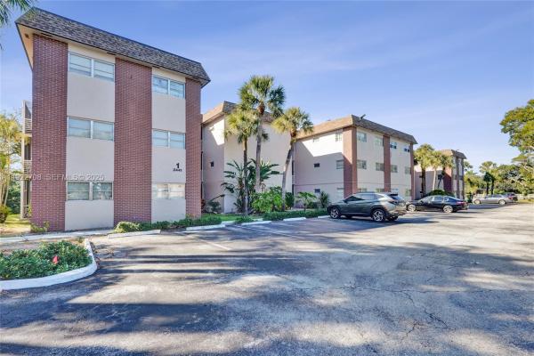 Arrowhead, 2441 SW 82nd Ave #205, Davie, Florida 33324, image 1