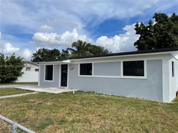 Red Road Manor At Carol City, 17231 NW 52nd Pl, Miami Gardens, Florida 33055, image 1