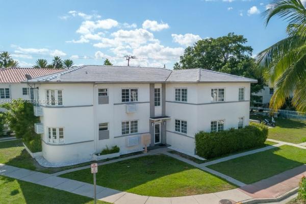 Oceanside Isle Of Normandy, 7124 Bay Dr, Miami Beach, Florida 33141, image 1