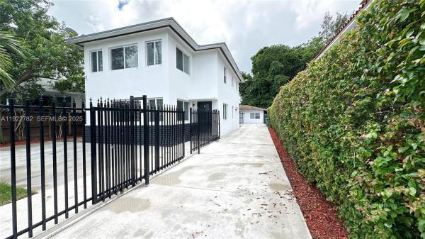 Woodside, 2240 SW 16th Ct #U, Miami, Florida 33145, image 1