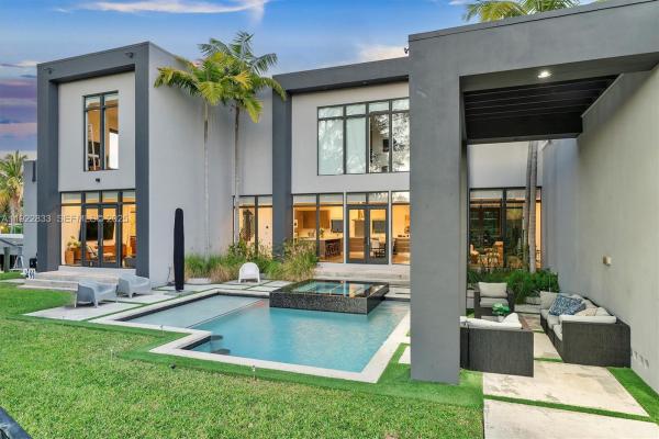 Eveningside, 1009 NE 104th St, Miami Shores, Florida 33138, image 3