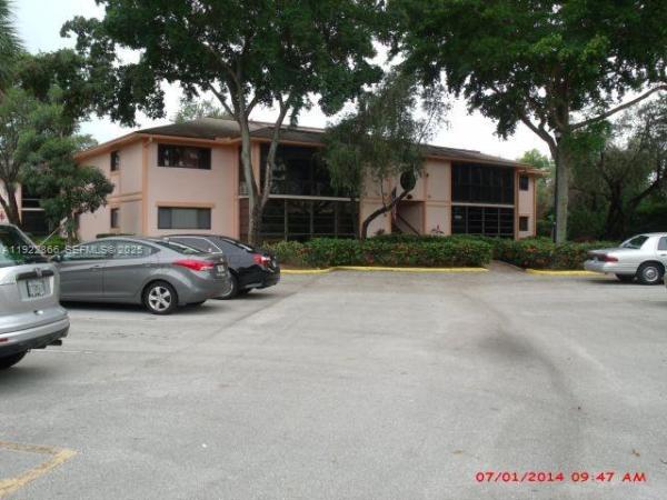 Belfort, 9978 N Belfort Cir #206, Tamarac, Florida 33321, image 1