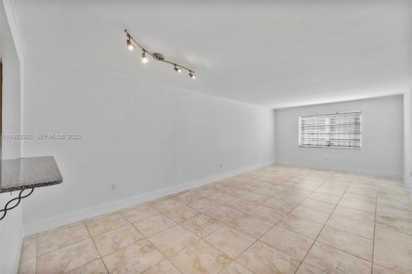 Galen Drive Area, 201 Galen Dr #104W, Key Biscayne, Florida 33149, image 3